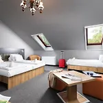 Svajci Lak Panzio Bed & Breakfast 3*