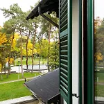 Bed and breakfast Svájci Lak Panzió 3*