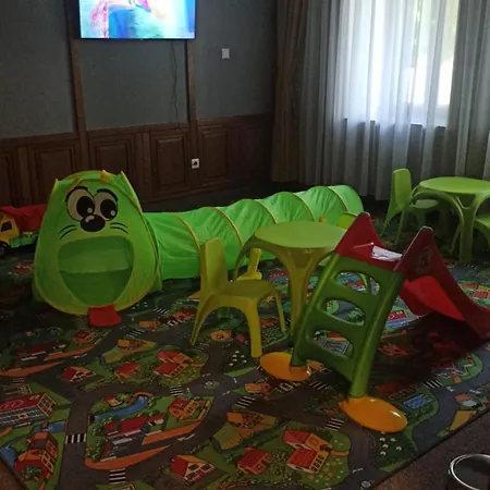 Svajci Lak Panzio 3* Nyíregyháza