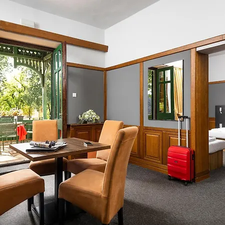Bed & Breakfast Svajci Lak Panzio 3*