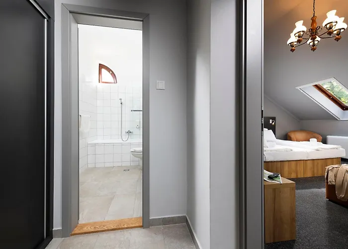 Svájci Lak Panzió Bed and breakfast Nyíregyháza