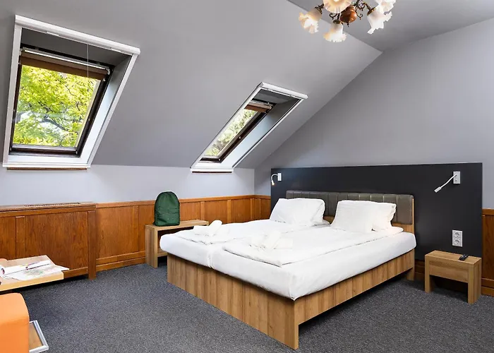 Svájci Lak Panzió Bed and breakfast Nyíregyháza