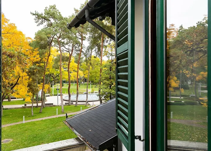 Bed and breakfast Svájci Lak Panzió 3*