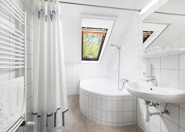 Svájci Lak Panzió 4*